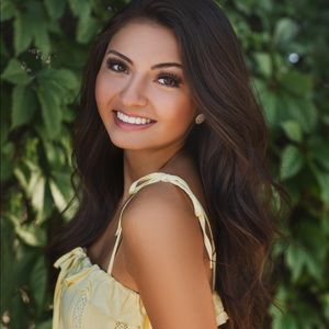 Meet your Posher, Tiffany